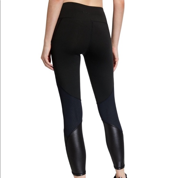 PICTURES UP 🎉HP🎉NWT❗️BCBGMAXAZRIA Leggings - Picture 2 of 7